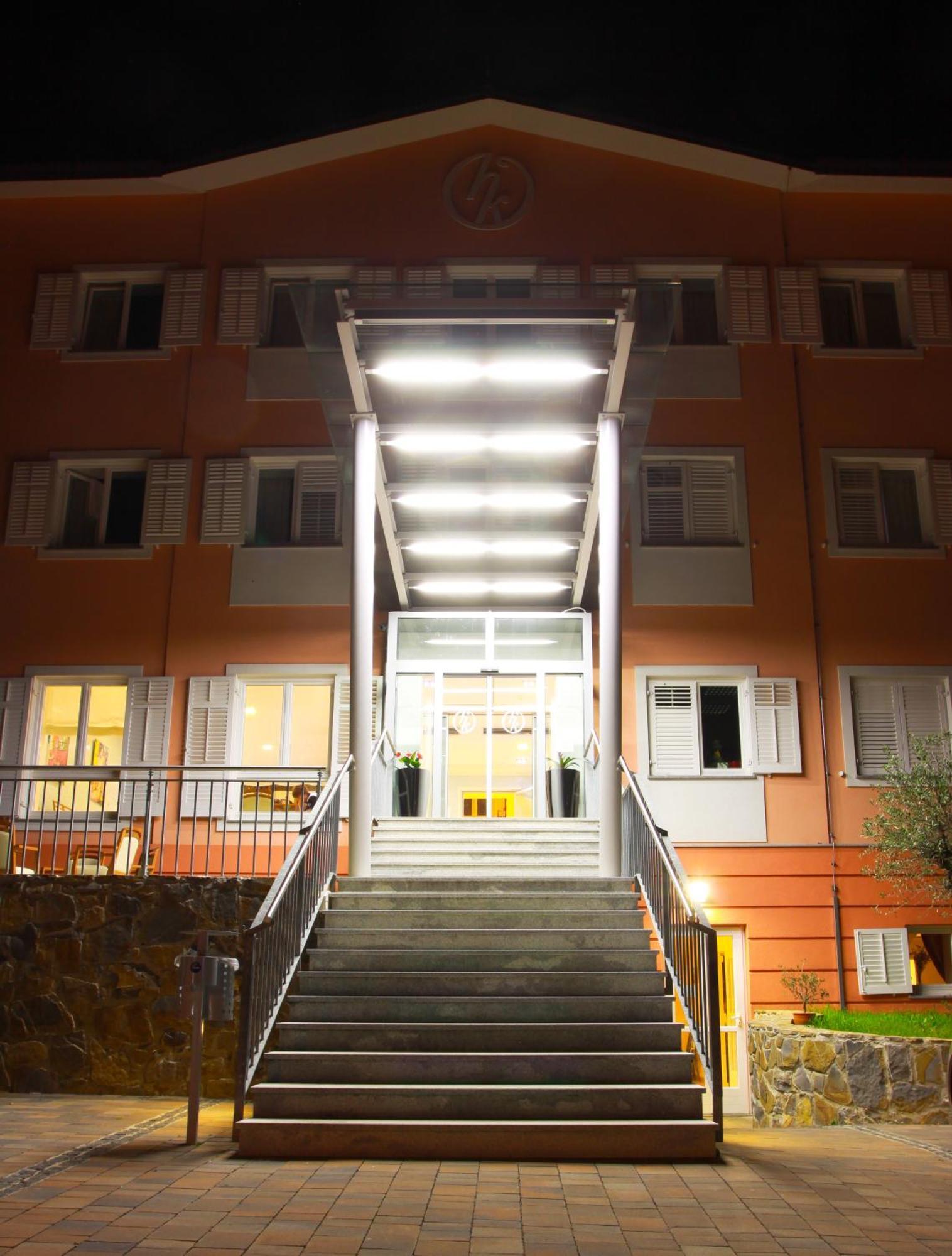 Hotel Kozana Dobrovo Dış mekan fotoğraf